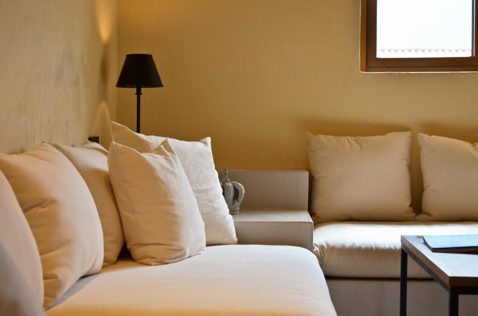 Toscana Town Square Suites Mu Si Room photo
