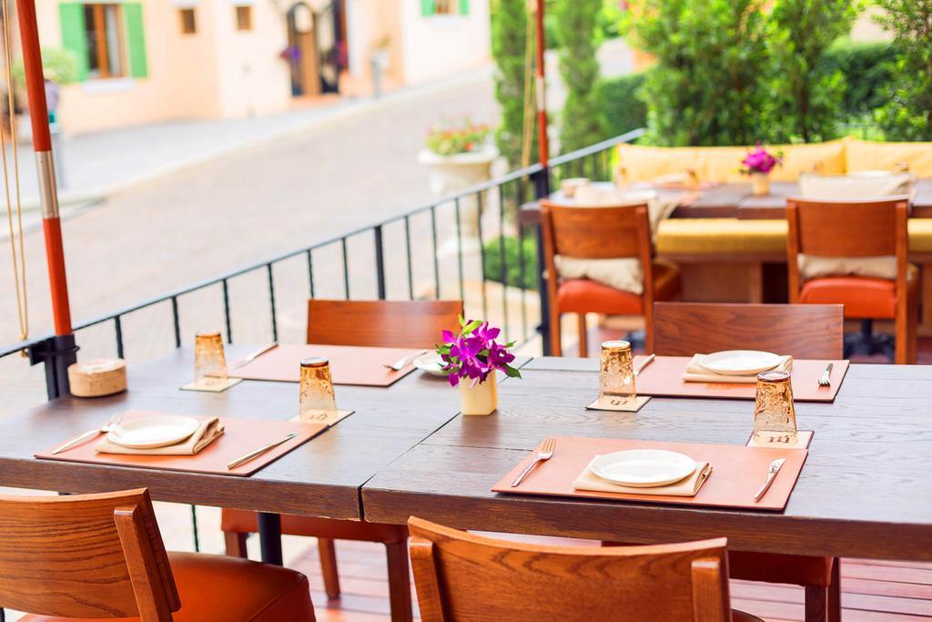 Toscana Town Square Suites Mu Si Exterior photo